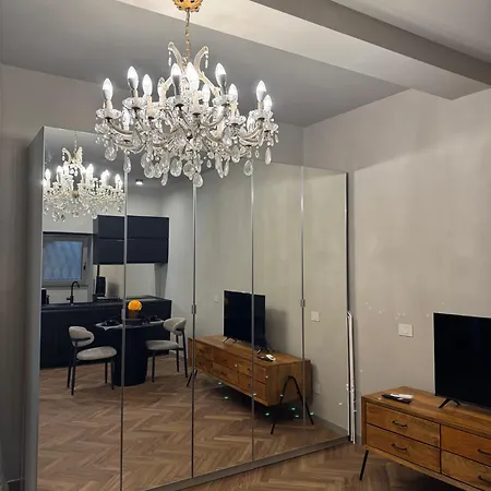 Ambra & Smeraldo - Immobili E Soluzioni Rent Lägenhet Bergamo